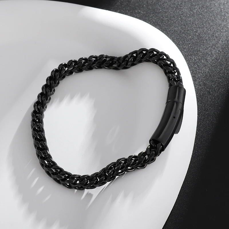 Mens Chain Stainless Steel Beaclet Black